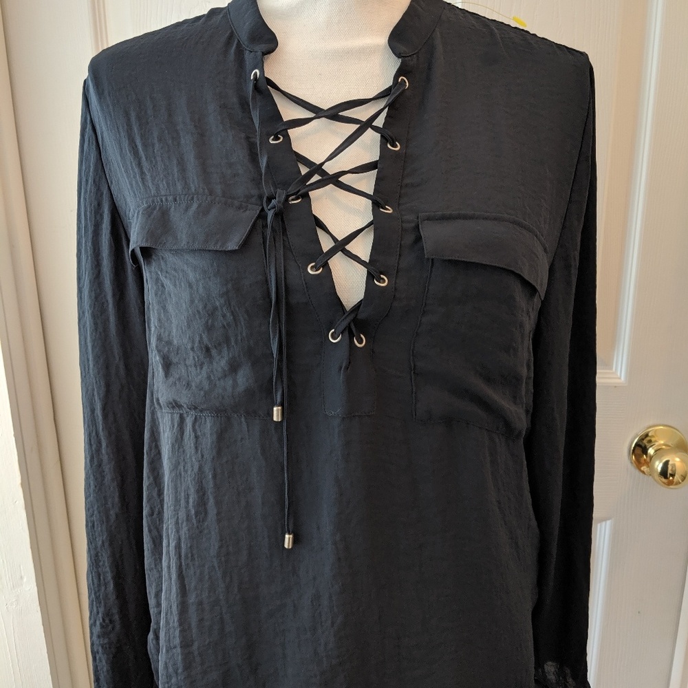 H&M lace up top